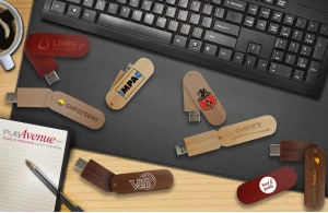 Clé USB personnalisée en bois avec clip rotatif