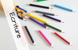 Crayon couleur enfant boite à colorier publicitaire personnalisé pas cher 