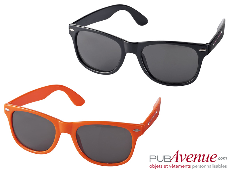 Lunettes de soleil publicitaires rétro colorées Lunettes de soleil publicitaires rétro colorées