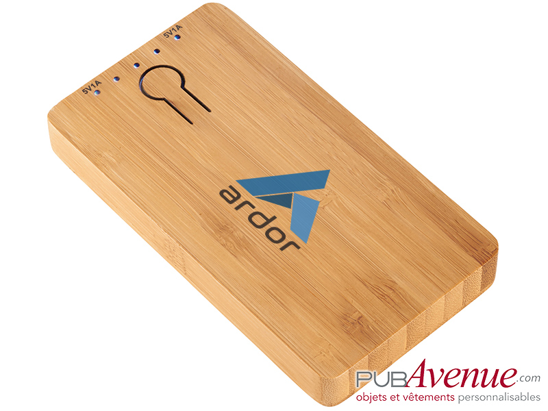 Powerbank publicitaire en bois 5000 mAh Powerbank publicitaire en bois 5000 mAh