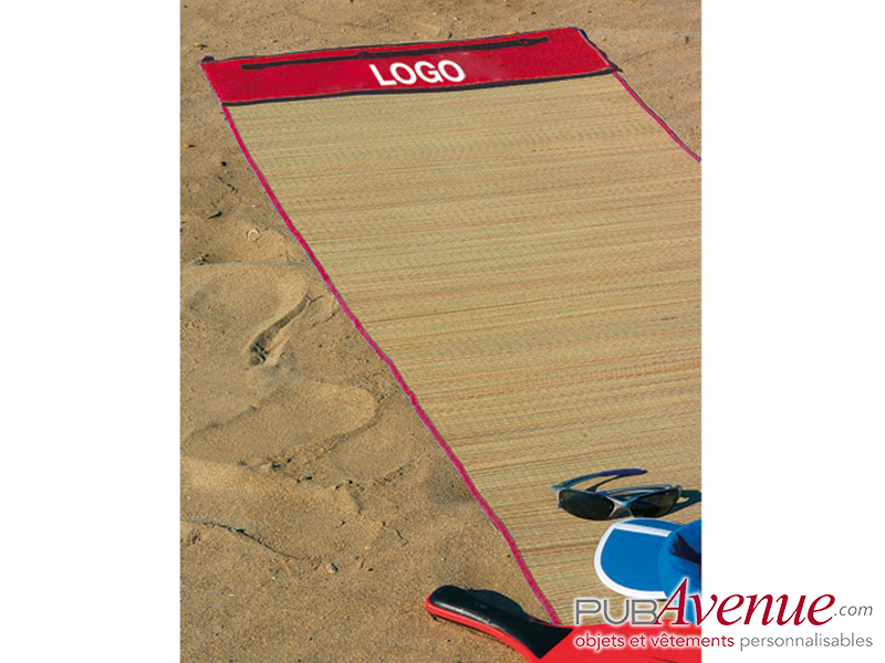 Natte de plage en jonc naturel personnalisé Natte de plage en jonc naturel personnalisé