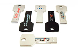 Clé USB personnalisée en forme de clef de maison