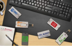 Mini clé USB carte plate