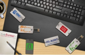 Mini clé USB personnalisée format carte plate