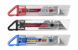Cutter en plastique transparent