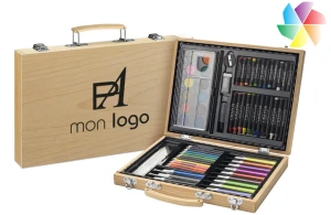 Coffret de coloriage mallette bois 67 pièces publicitaire personnalisé 