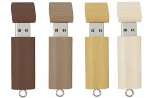 Clé USB personnalisée anniversaire bois cadeau invités