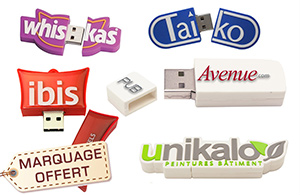 Clé USB publicitaire personnalisée 2D à la forme du logo sur mesure pas cher 