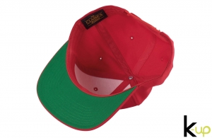 Casquette personnalisée à visière plate snapback Yupoong